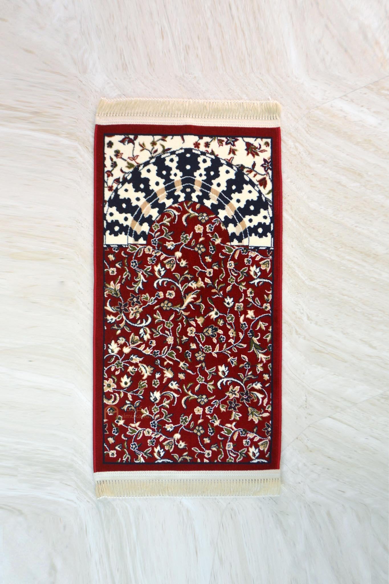 Buy Prayer Rug Online Al Rawda Kids Prayer Mat Medium - Red Color Size 50x90 cm | Almukarramah.com
