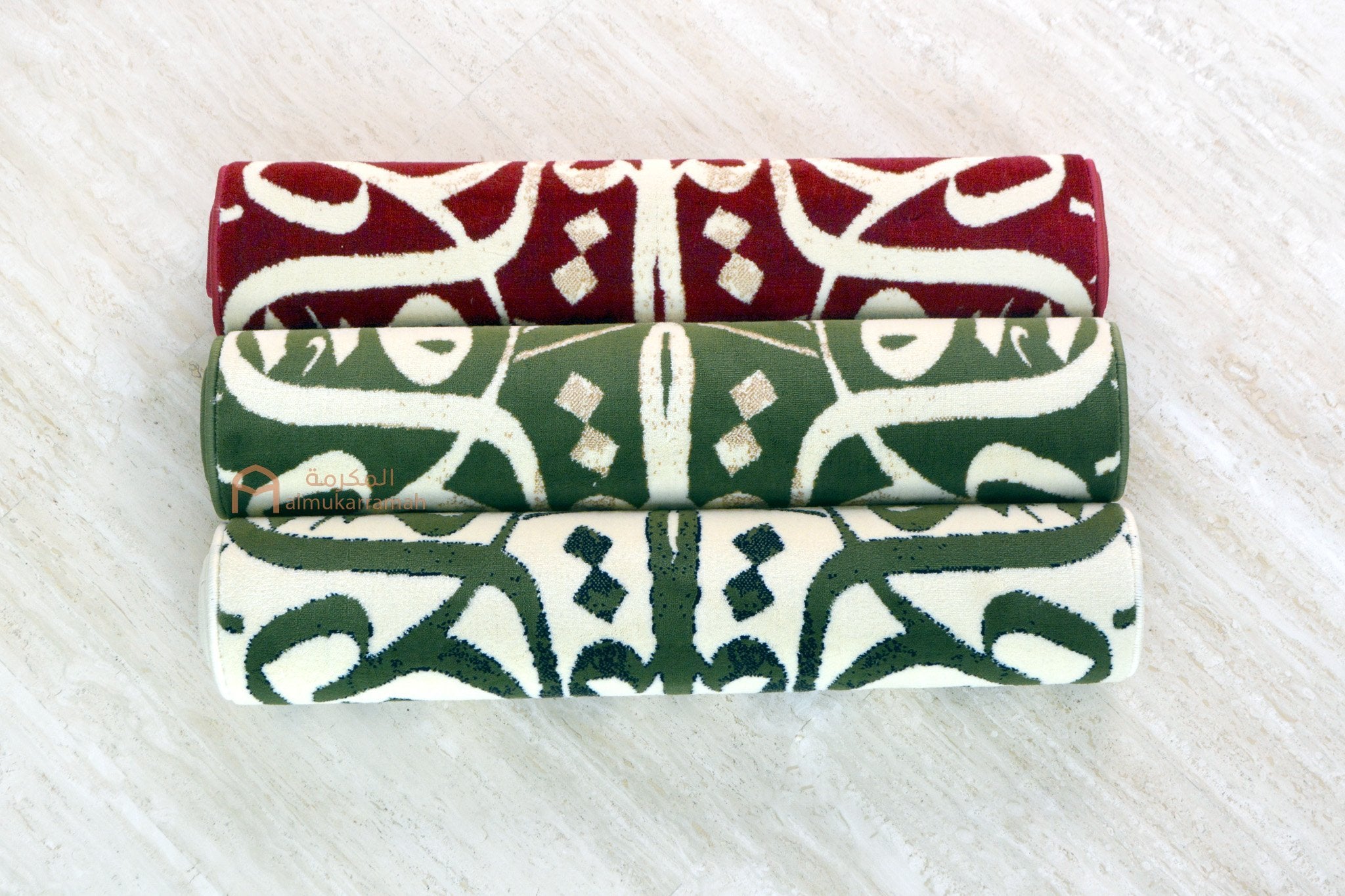Set of 3 Arabic calligraphy prayer mats - www.almukarramah.com