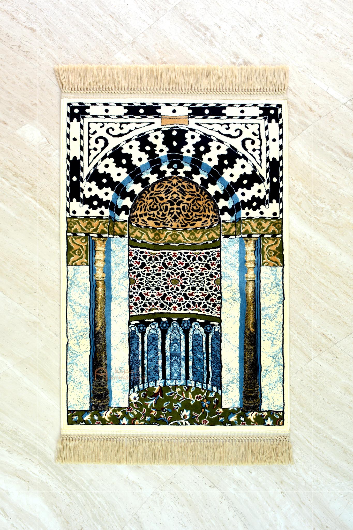 The mihrab of the Prophet’s Prayer mat - www.almukarramah.com