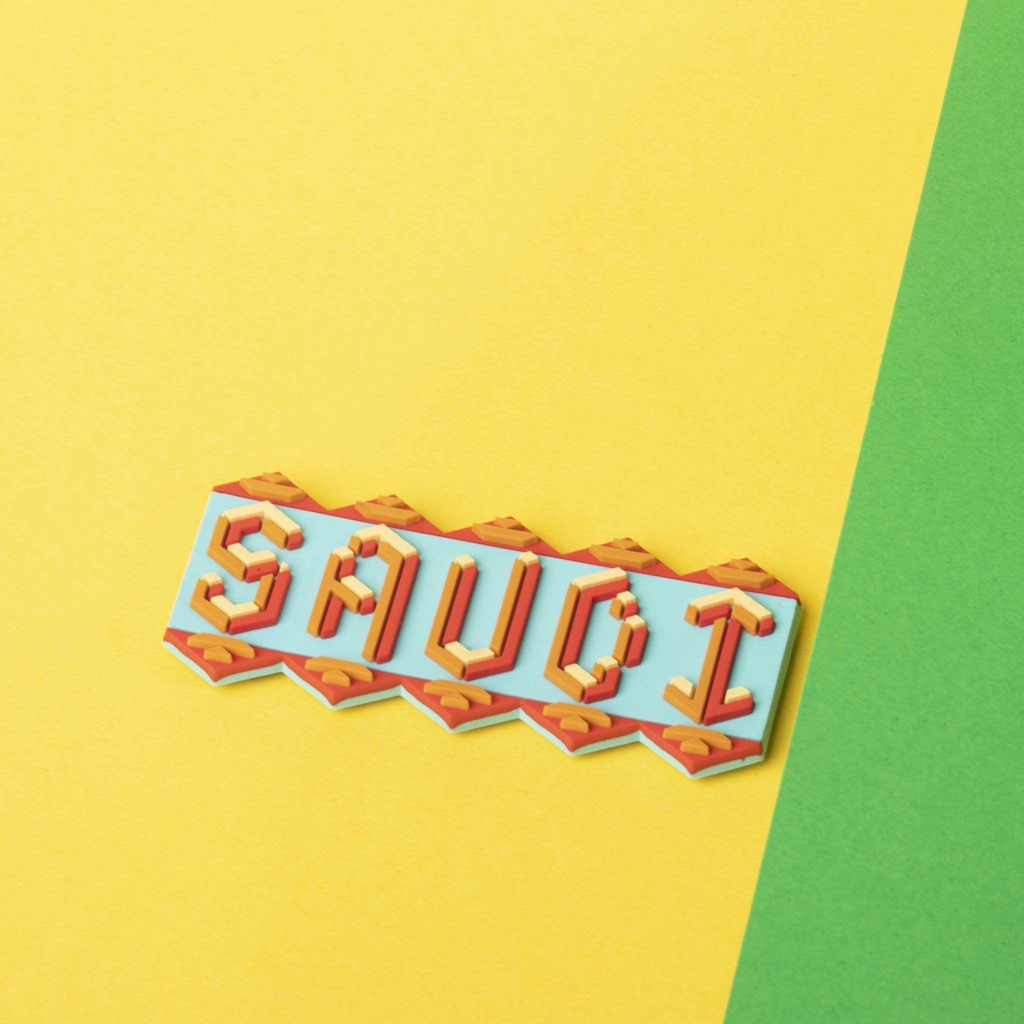 Magnet "Saudi" - Orange color - www.almukarramah.com